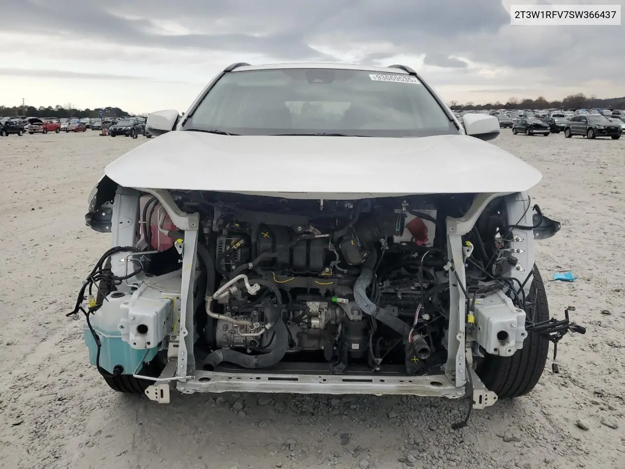 2T3W1RFV7SW366437 2025 Toyota Rav4 Xle