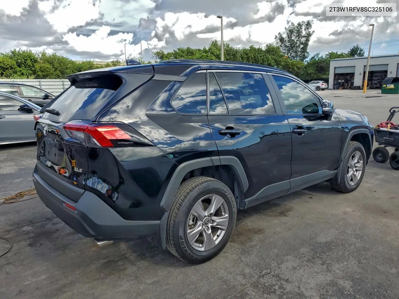 2T3W1RFV8SC325106 2025 Toyota Rav4 Xle