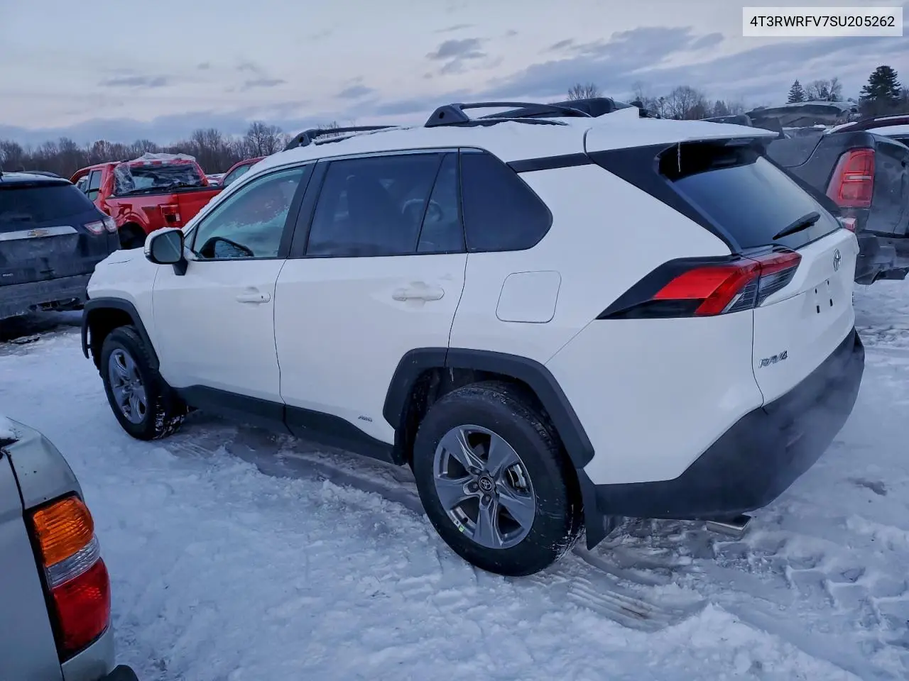 4T3RWRFV7SU205262 2025 Toyota Rav4 Xle