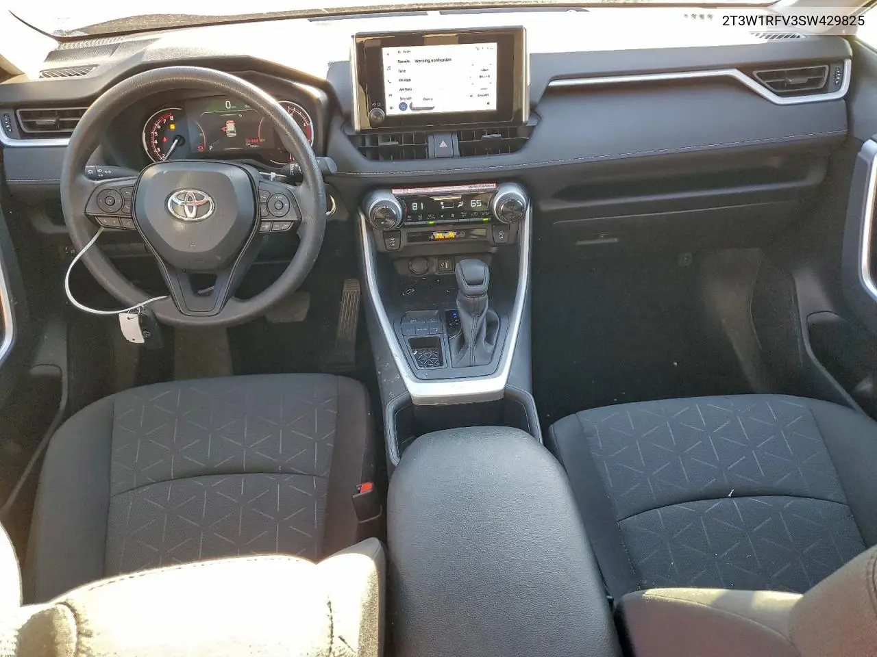 2T3W1RFV3SW429825 2025 Toyota Rav4 Xle