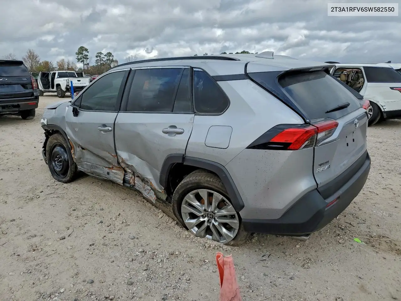 2T3A1RFV6SW582550 2025 Toyota Rav4 Xle Premium