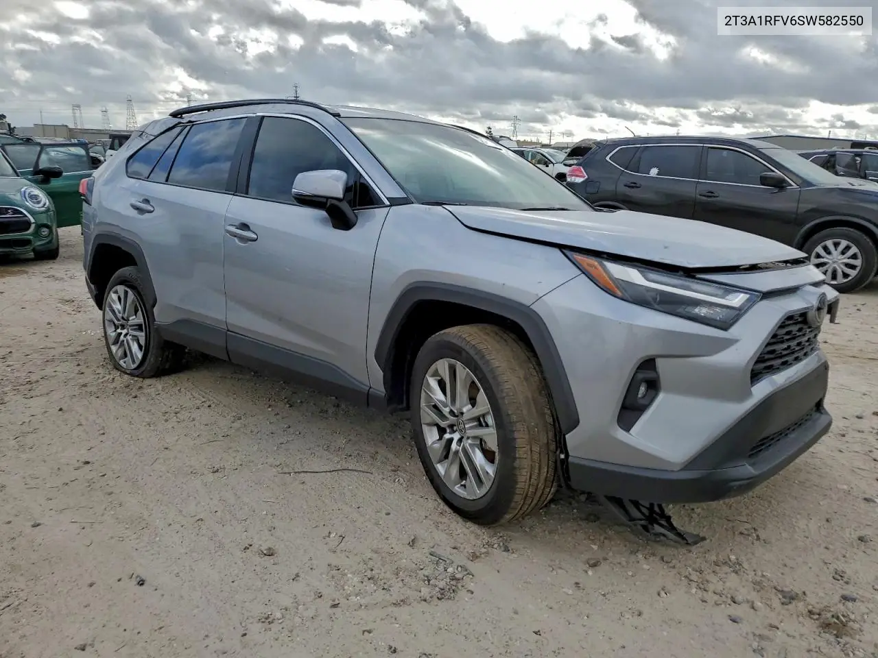 2T3A1RFV6SW582550 2025 Toyota Rav4 Xle Premium