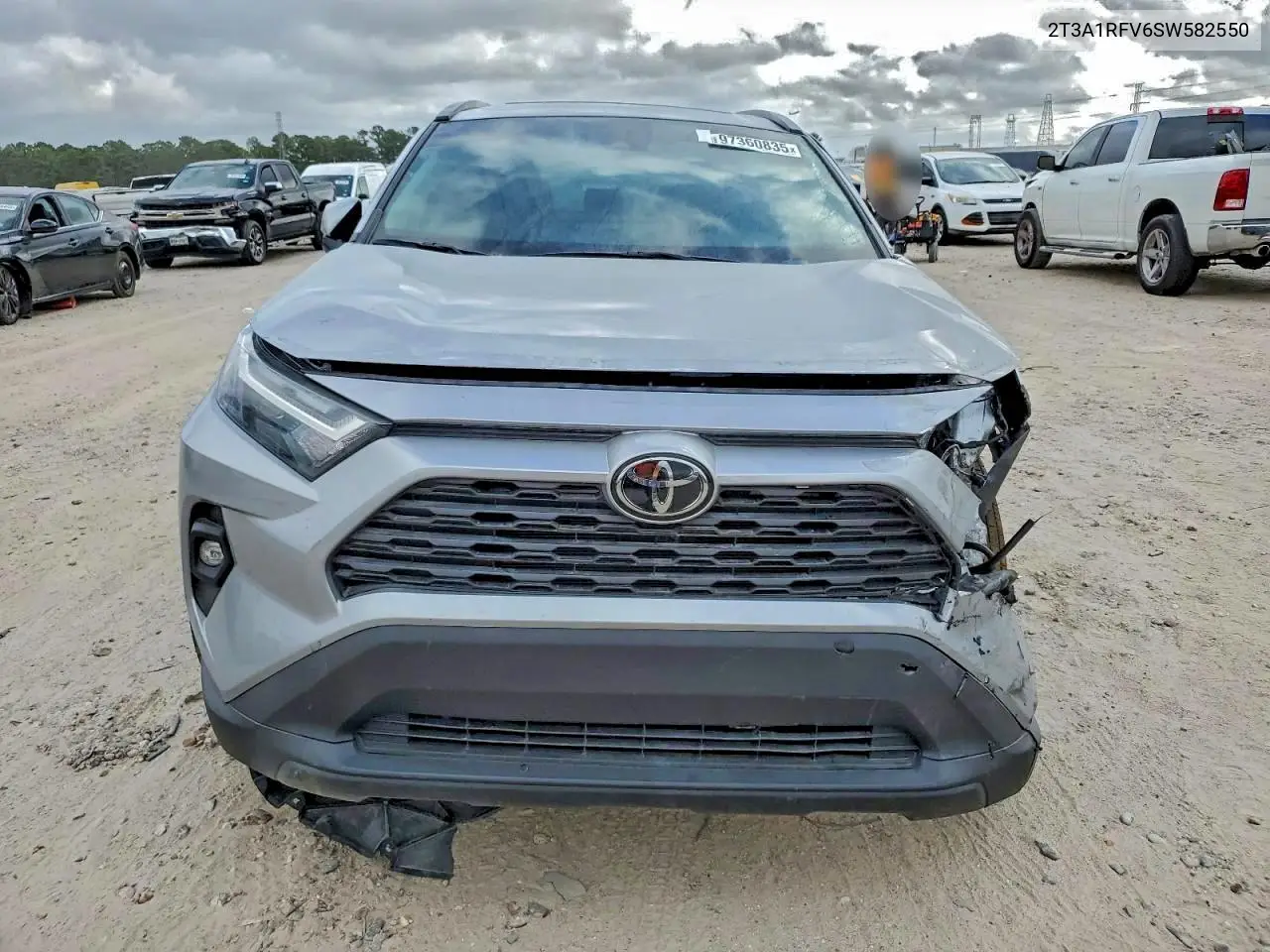 2T3A1RFV6SW582550 2025 Toyota Rav4 Xle Premium