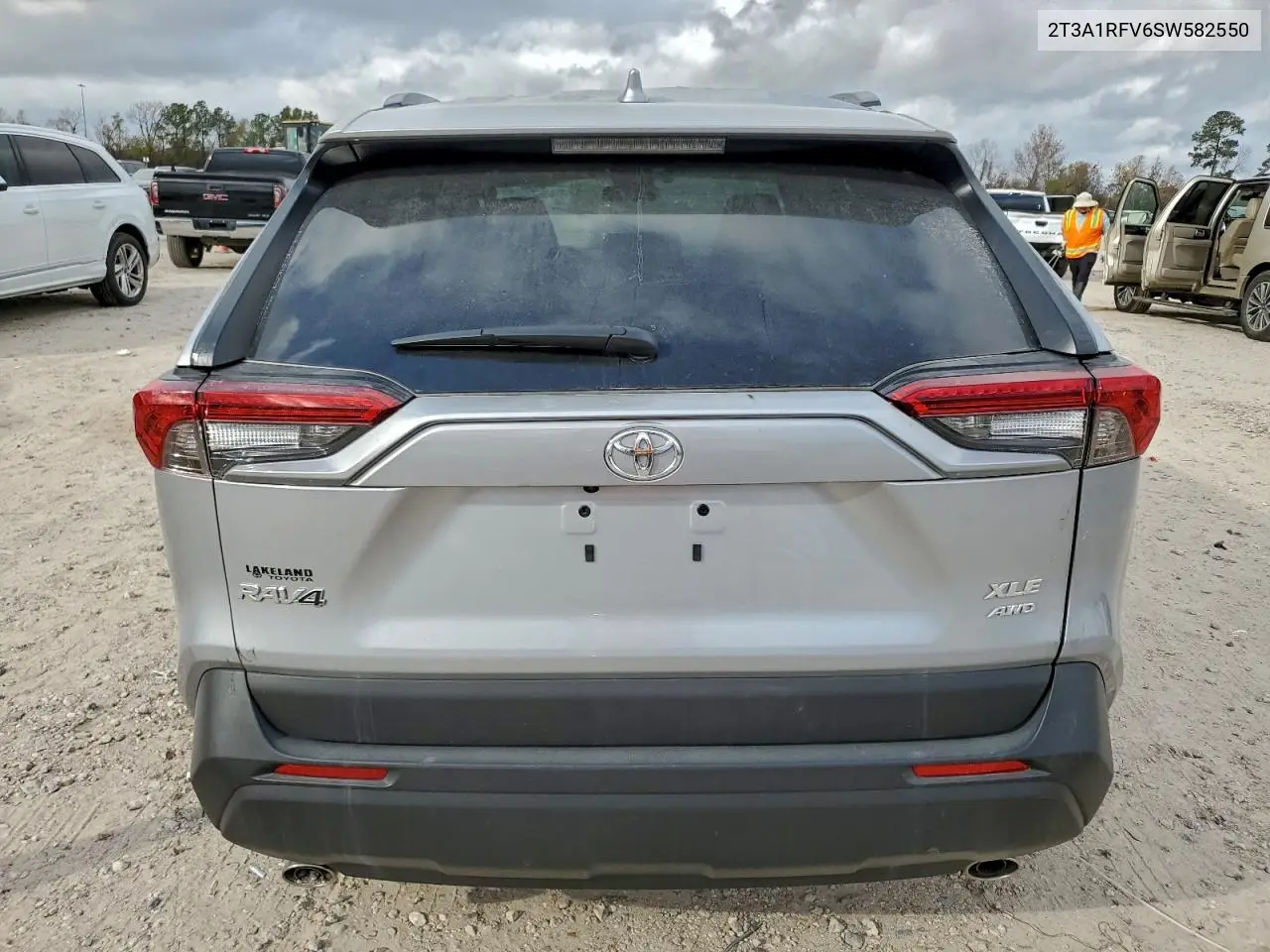2T3A1RFV6SW582550 2025 Toyota Rav4 Xle Premium