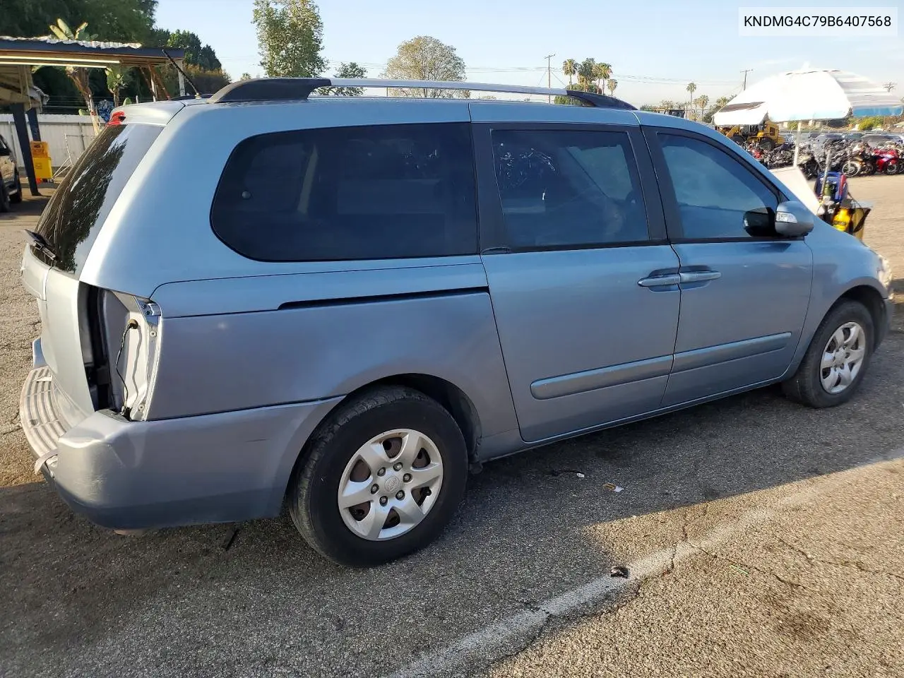 KNDMG4C79B6407568 2011 Kia Sedona Lx