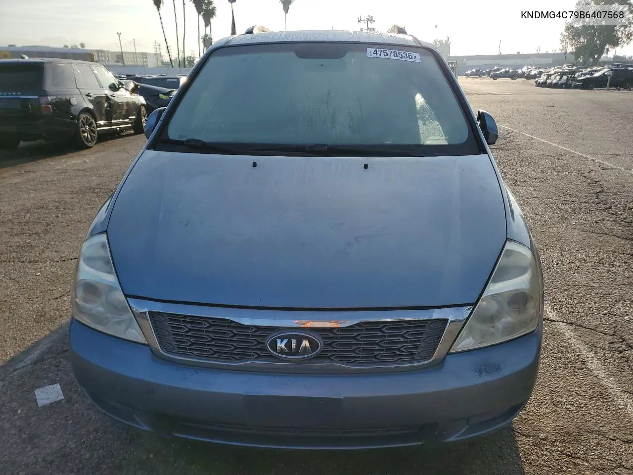 KNDMG4C79B6407568 2011 Kia Sedona Lx