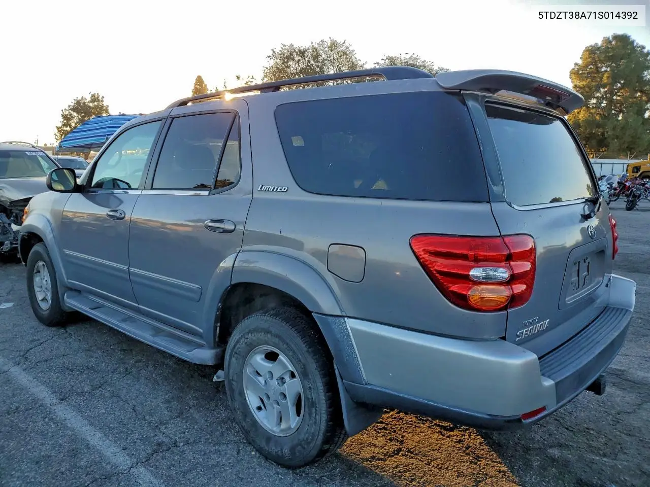 5TDZT38A71S014392 2001 Toyota Sequoia Limited