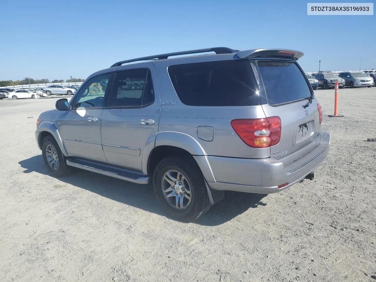 2003 Toyota Sequoia Limited VIN: 5TDZT38AX3S196933 Lot: 71889814