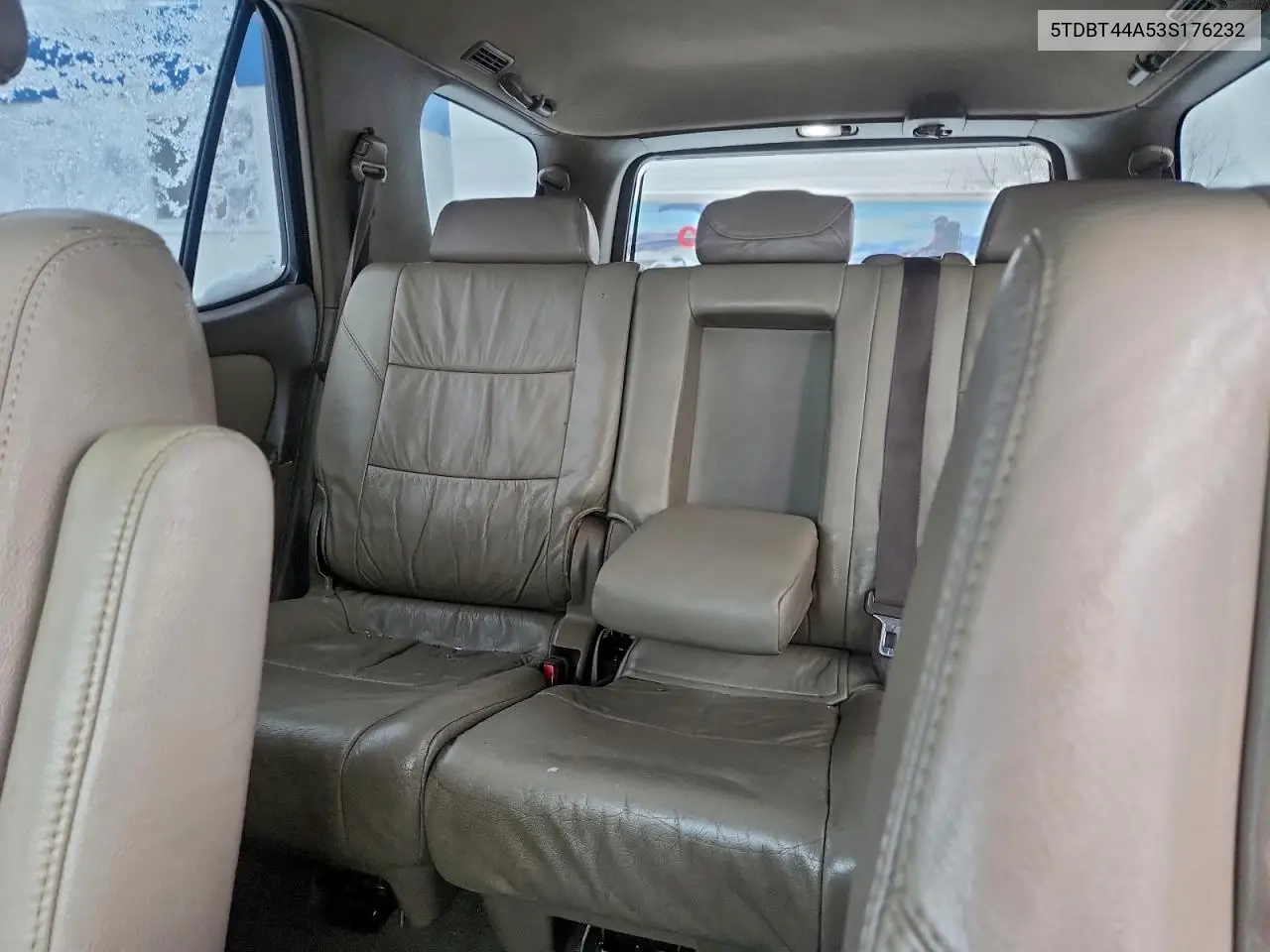 5TDBT44A53S176232 2003 Toyota Sequoia Sr5