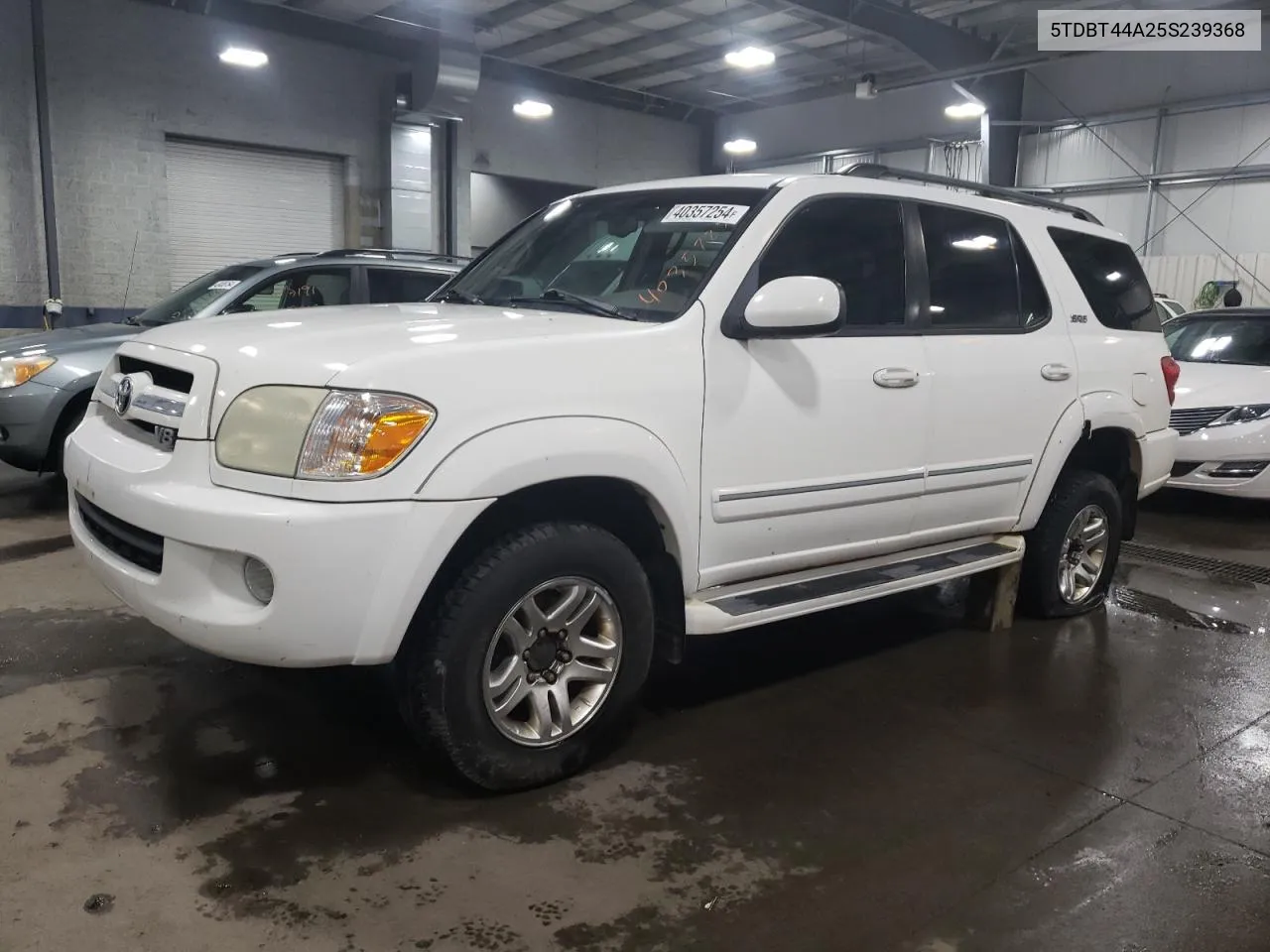 2005 Toyota Sequoia Sr5 VIN: 5TDBT44A25S239368 Lot: 40357254