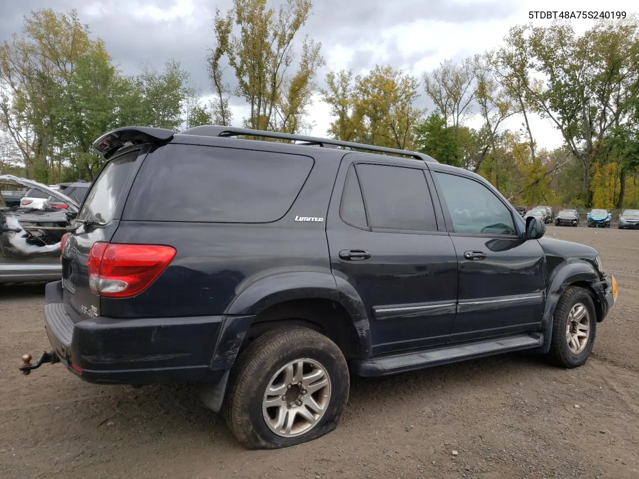 2005 Toyota Sequoia Limited VIN: 5TDBT48A75S240199 Lot: 72150734