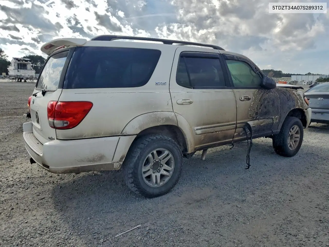 5TDZT34A07S289312 2007 Toyota Sequoia Sr5