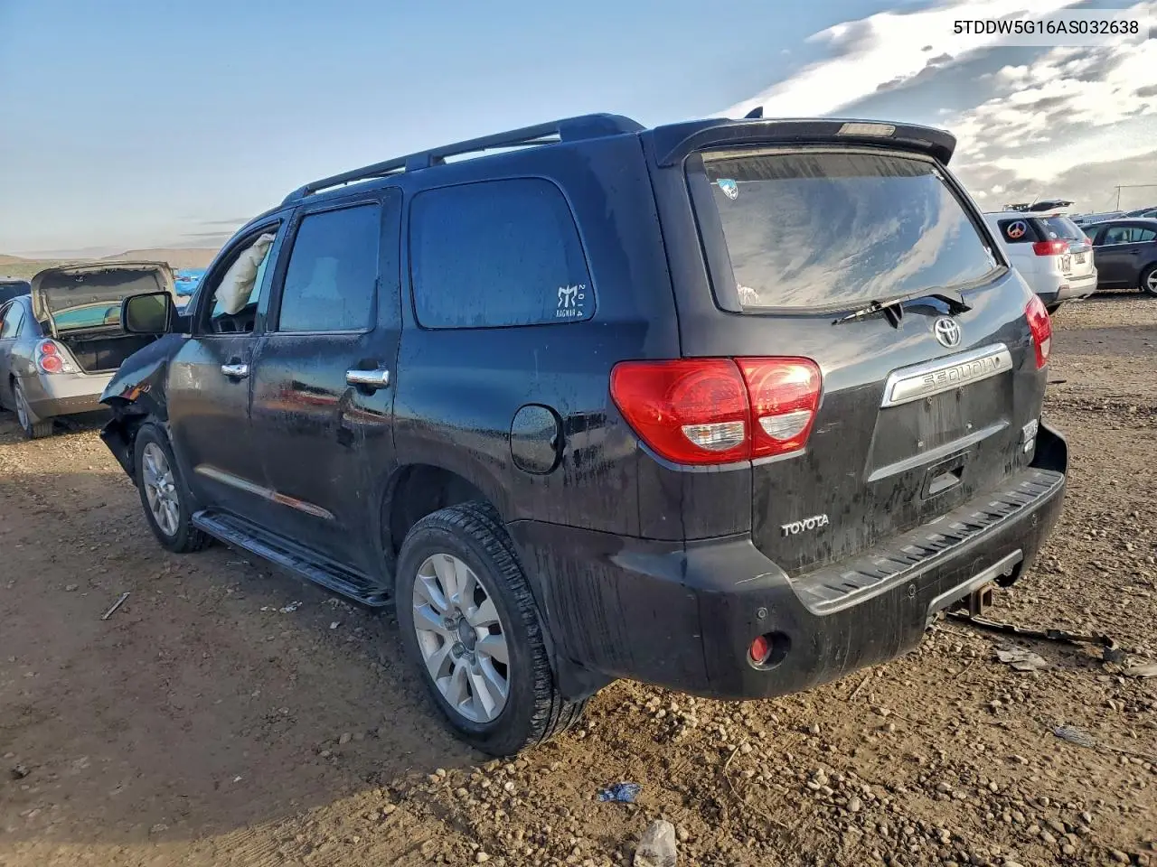 5TDDW5G16AS032638 2010 Toyota Sequoia Platinum