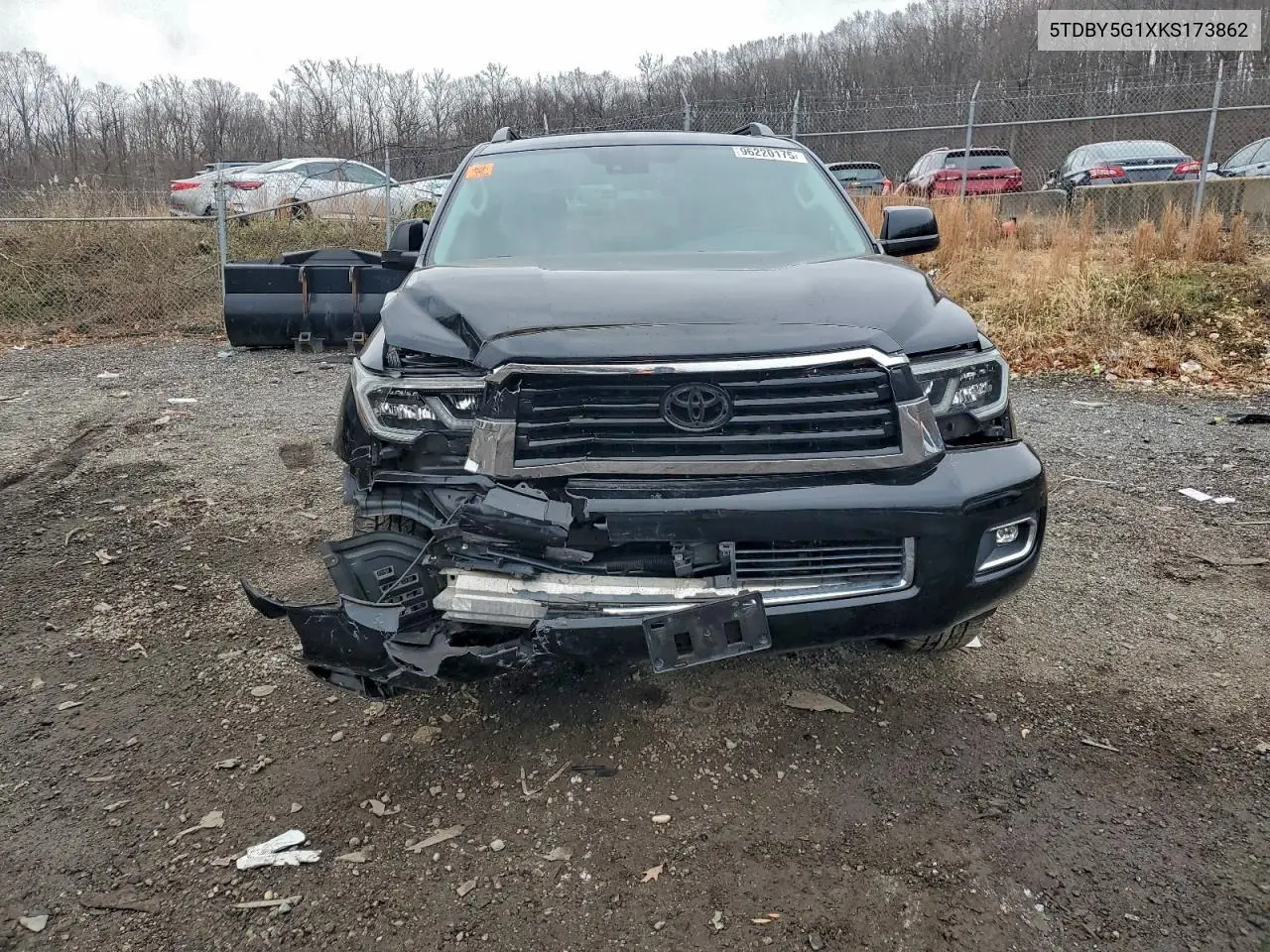 5TDBY5G1XKS173862 2019 Toyota Sequoia Sr5