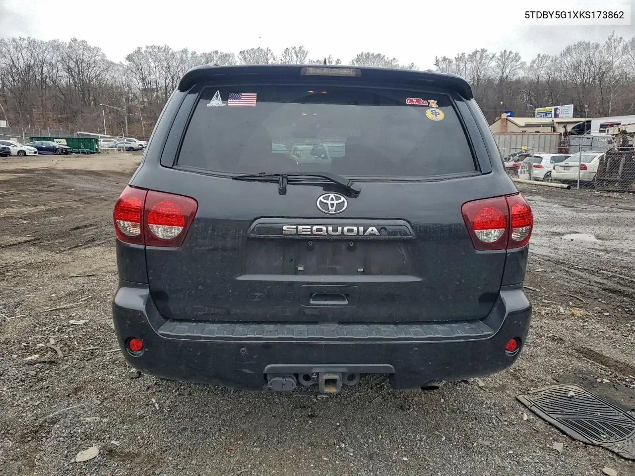 5TDBY5G1XKS173862 2019 Toyota Sequoia Sr5
