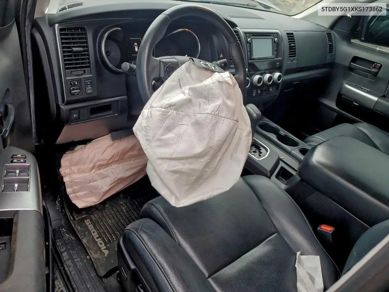 5TDBY5G1XKS173862 2019 Toyota Sequoia Sr5