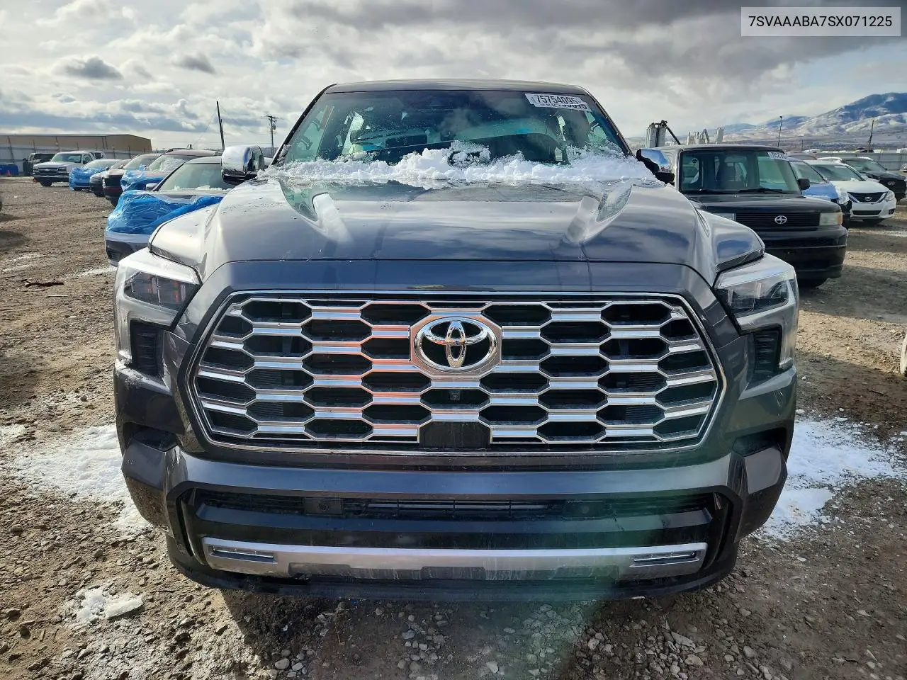 7SVAAABA7SX071225 2025 Toyota Sequoia Capstone