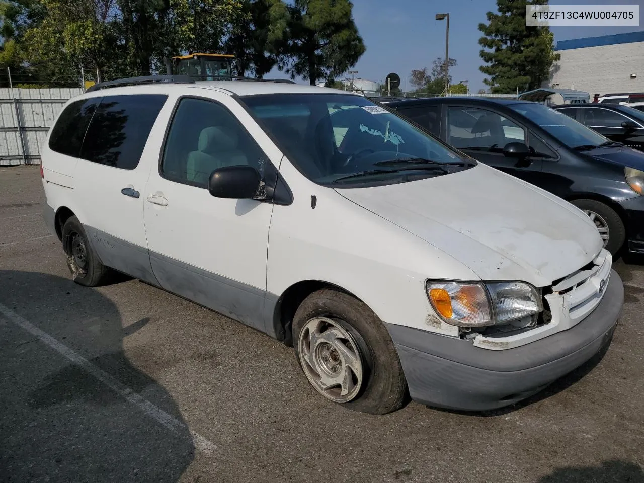 4T3ZF13C4WU004705 1998 Toyota Sienna Le