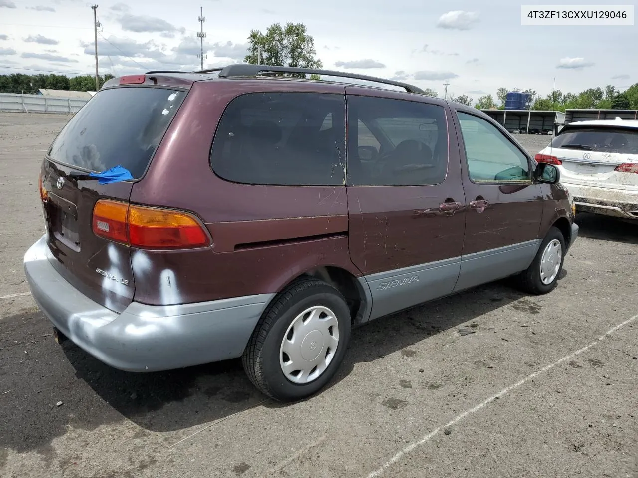 4T3ZF13CXXU129046 1999 Toyota Sienna Le