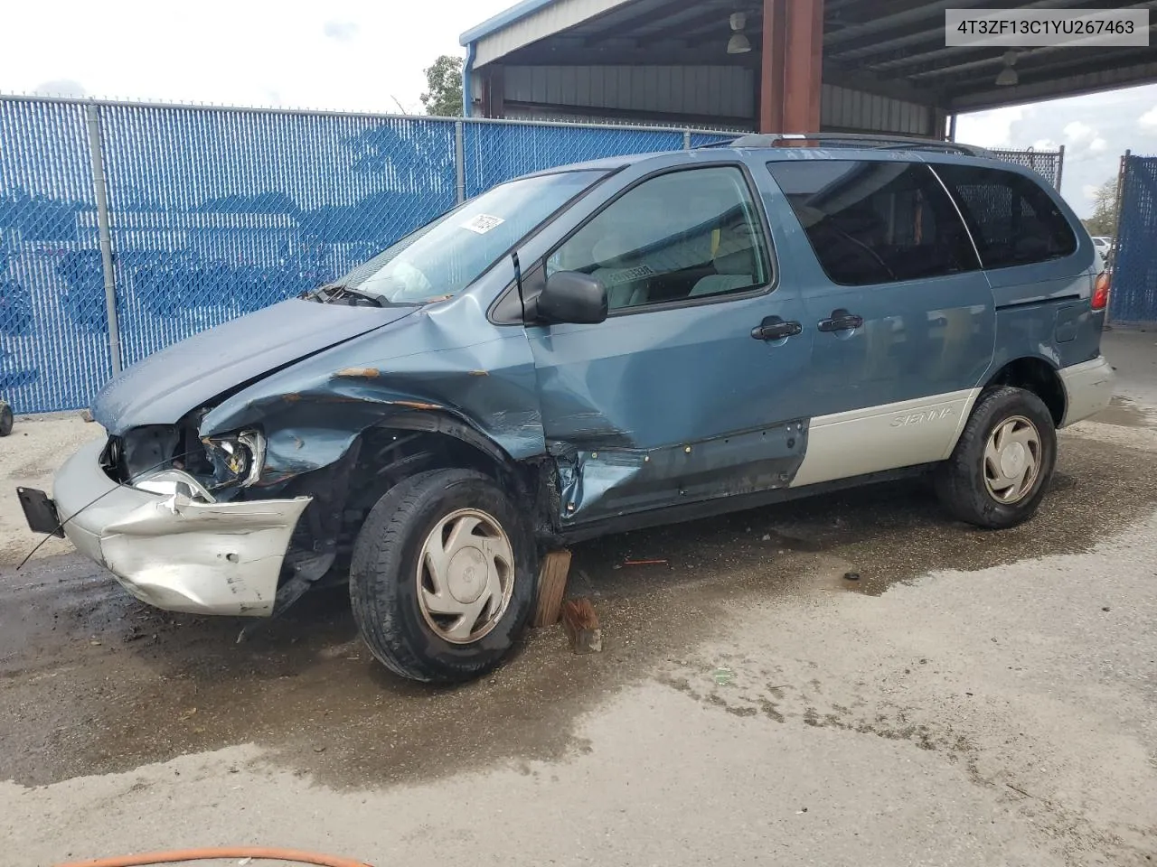 2000 Toyota Sienna Le VIN: 4T3ZF13C1YU267463 Lot: 71667624