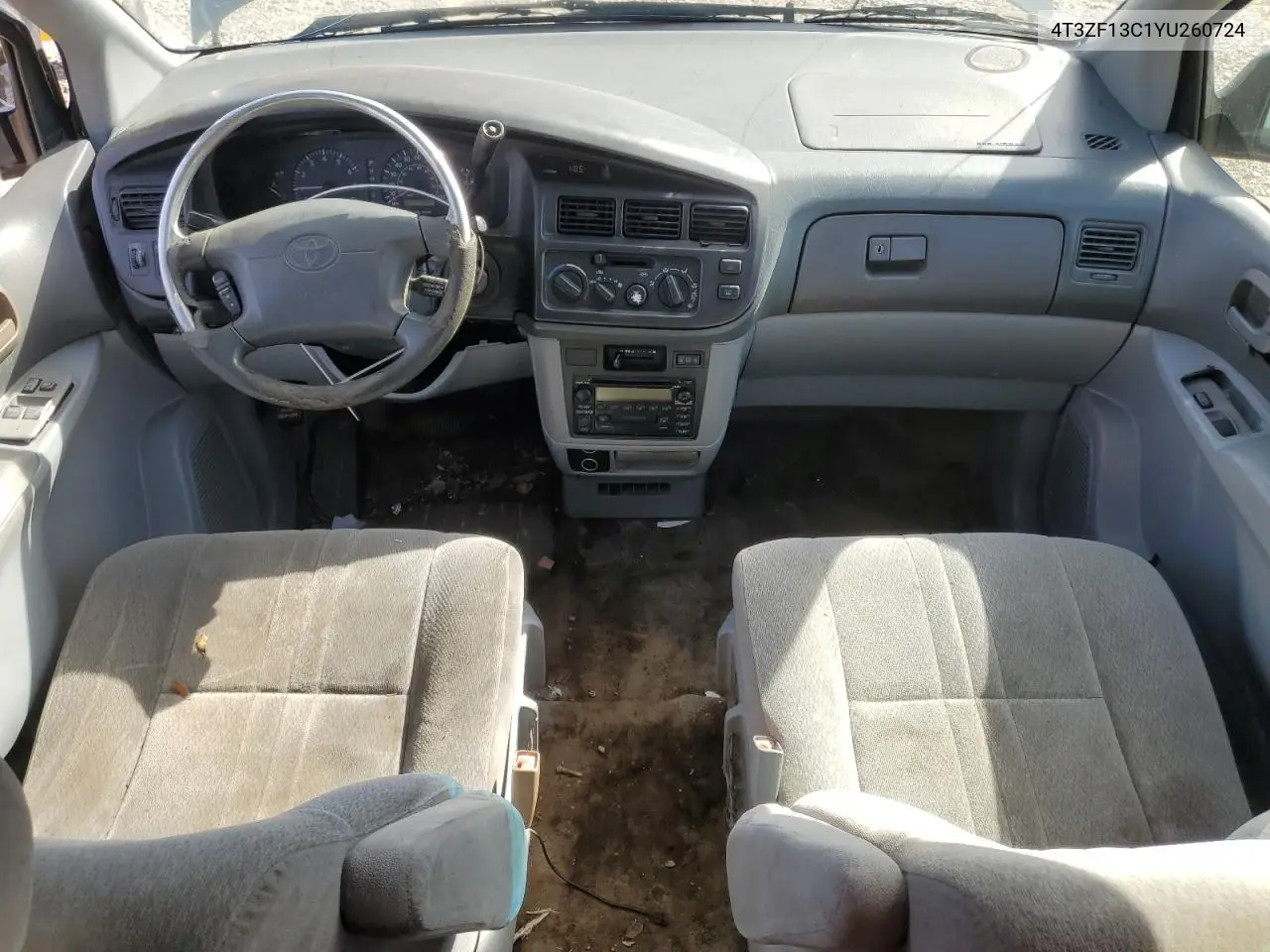 4T3ZF13C1YU260724 2000 Toyota Sienna Le