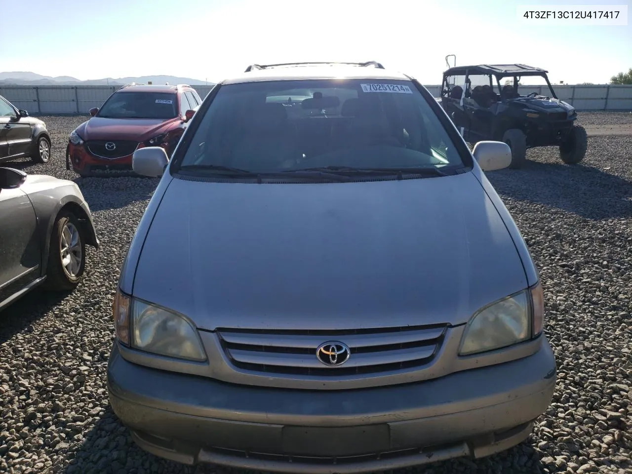 2002 Toyota Sienna Le VIN: 4T3ZF13C12U417417 Lot: 70251214