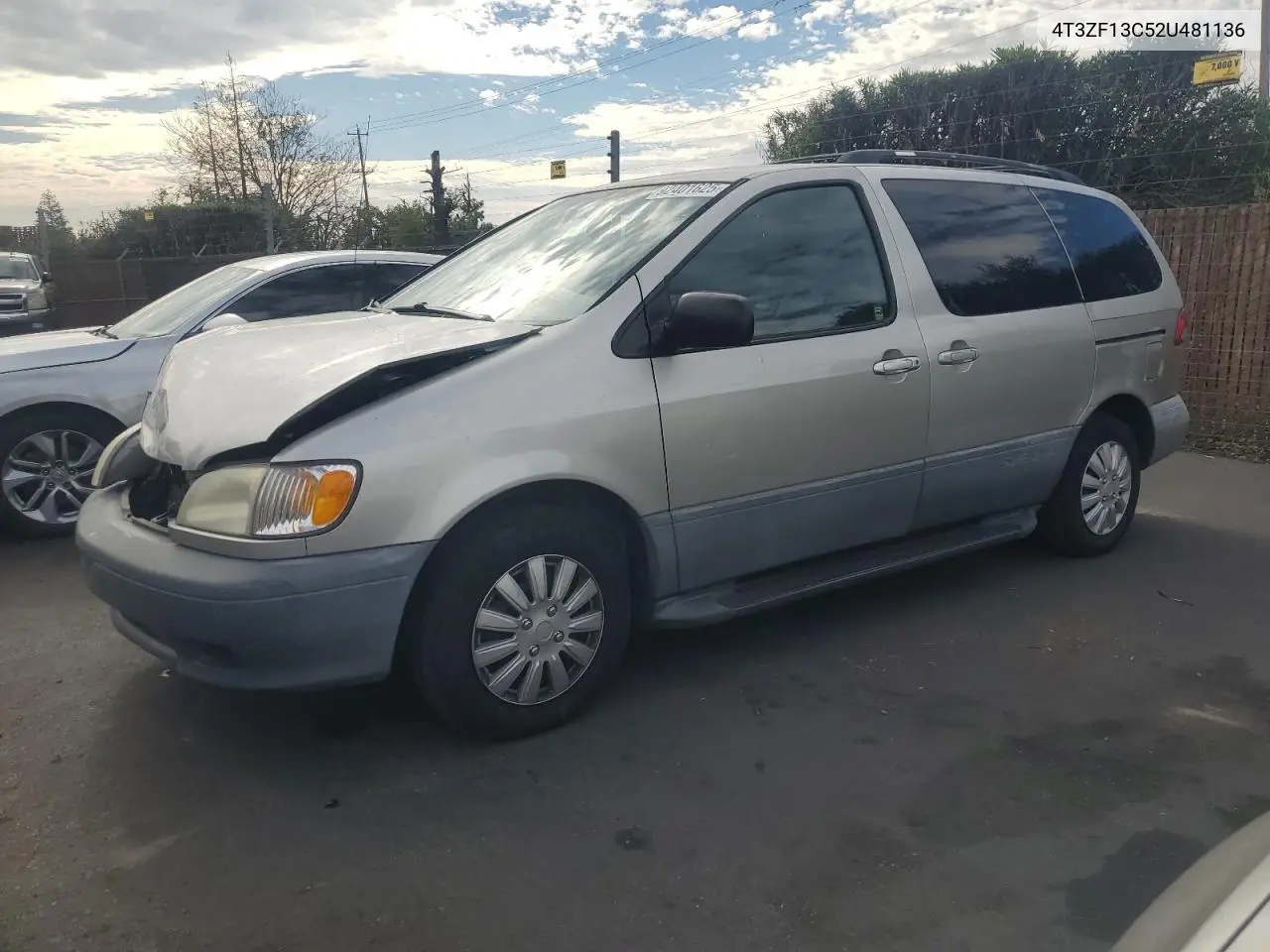 4T3ZF13C52U481136 2002 Toyota Sienna Le