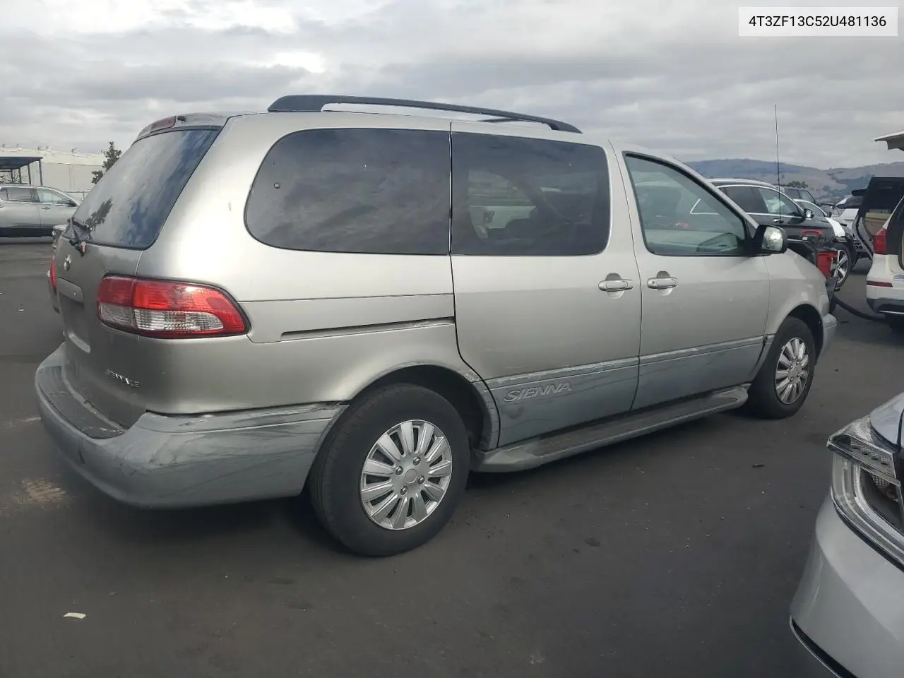 4T3ZF13C52U481136 2002 Toyota Sienna Le