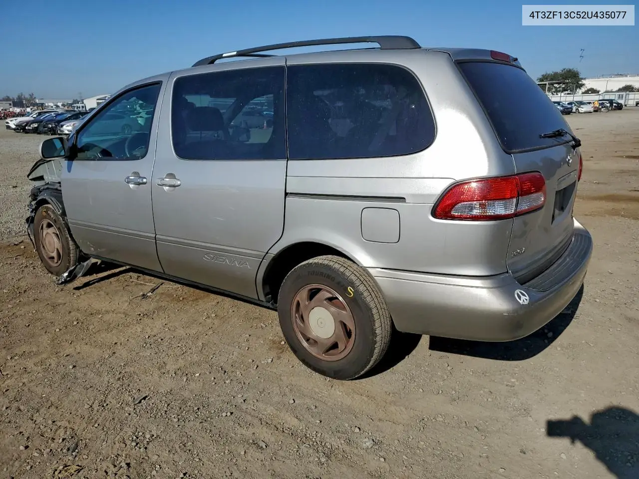 4T3ZF13C52U435077 2002 Toyota Sienna Le