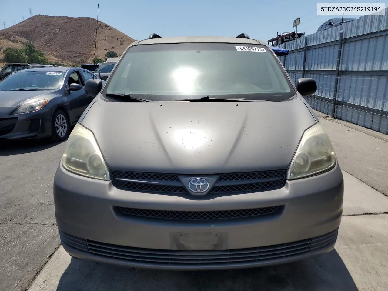 2004 Toyota Sienna Ce VIN: 5TDZA23C24S219194 Lot: 64405774