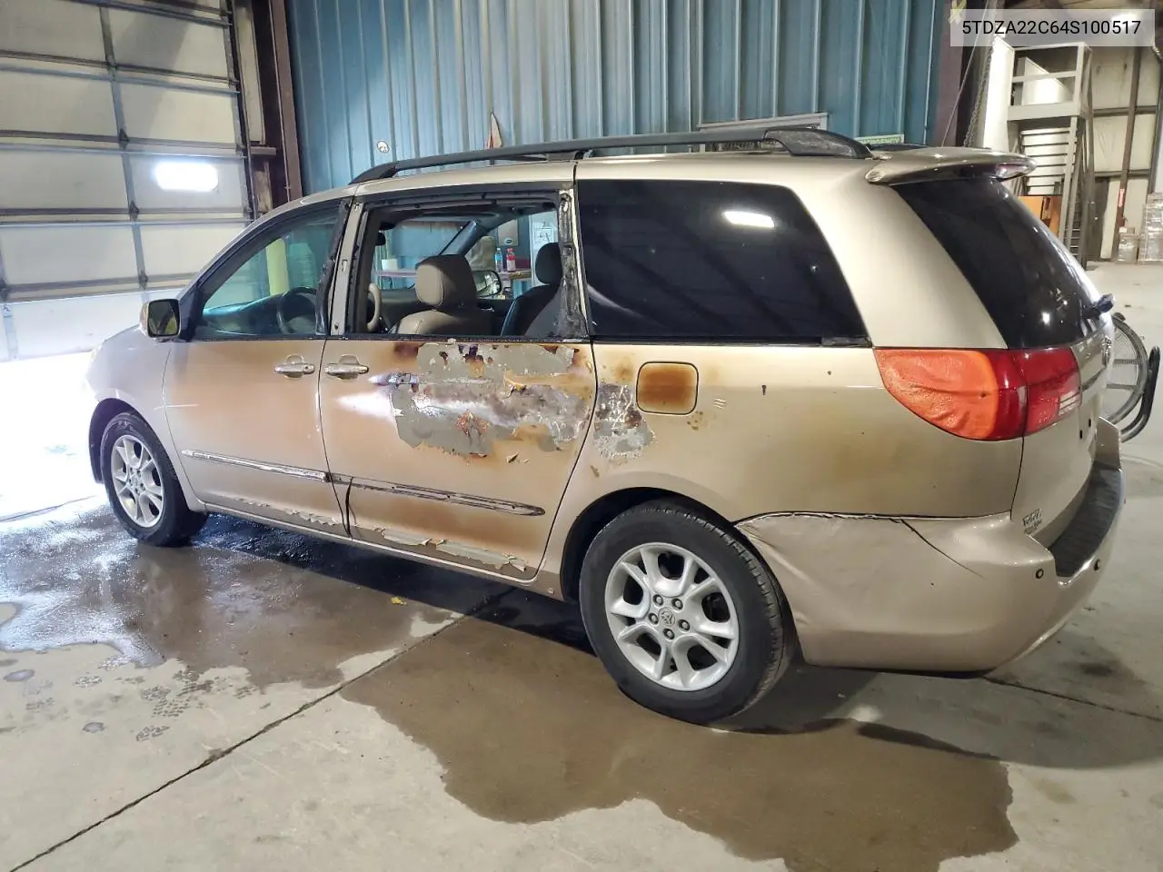 5TDZA22C64S100517 2004 Toyota Sienna Xle