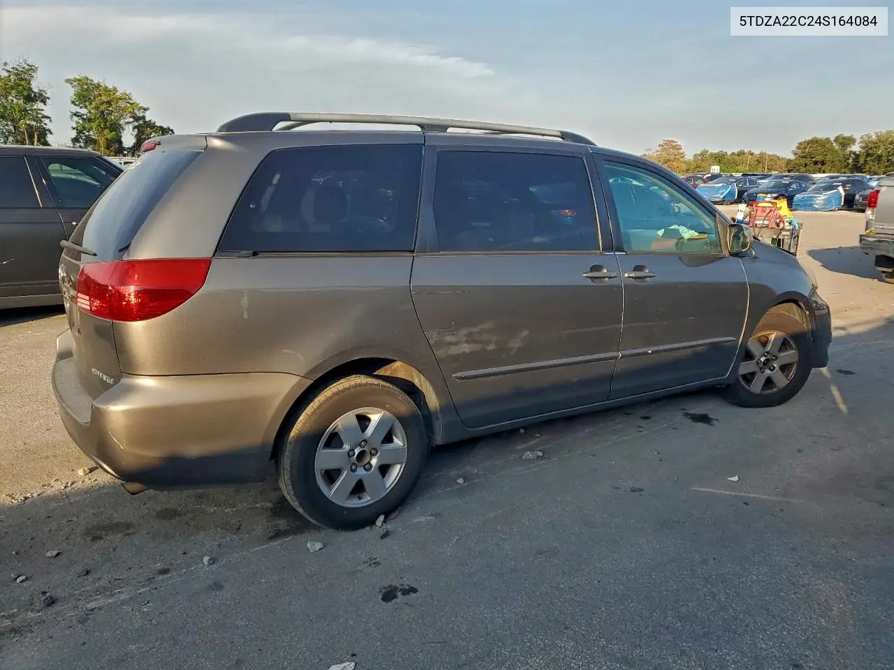 5TDZA22C24S164084 2004 Toyota Sienna Xle