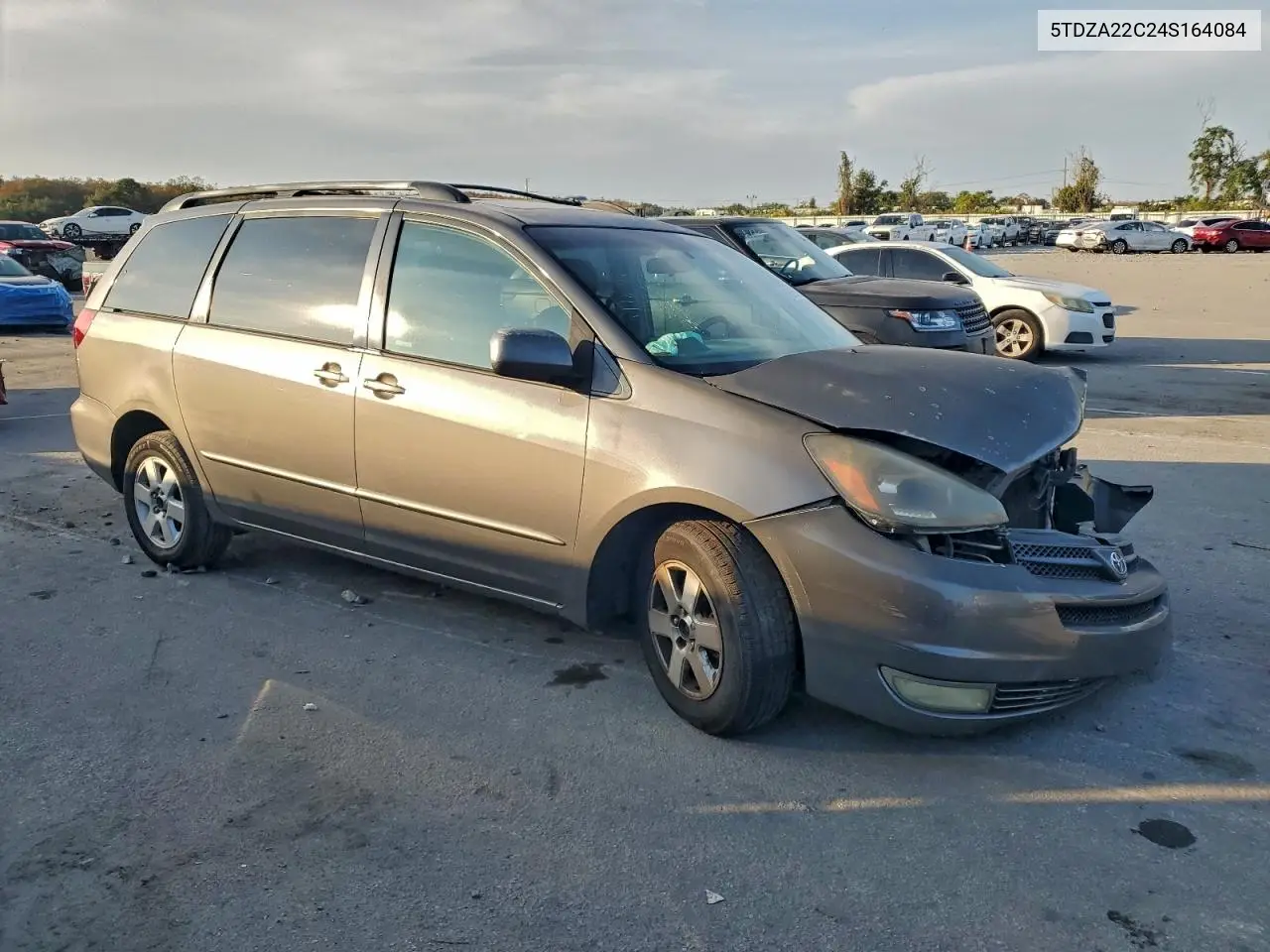 5TDZA22C24S164084 2004 Toyota Sienna Xle