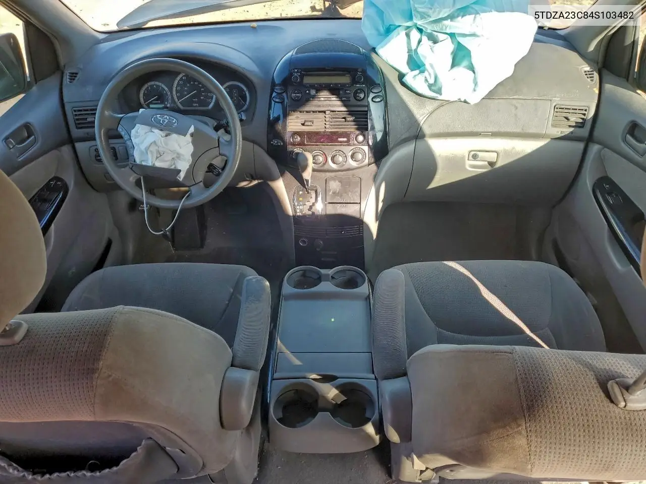 5TDZA23C84S103482 2004 Toyota Sienna Ce