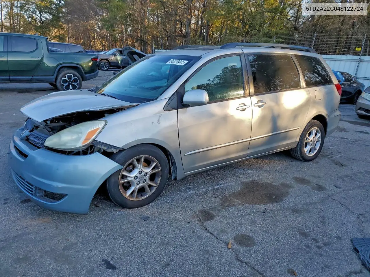 5TDZA22C04S122724 2004 Toyota Sienna Xle