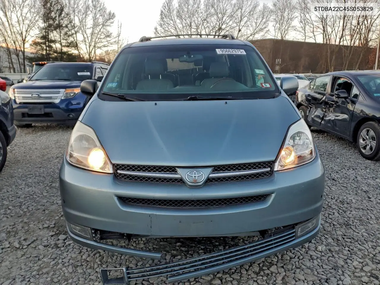 5TDBA22C45S053829 2005 Toyota Sienna Xle