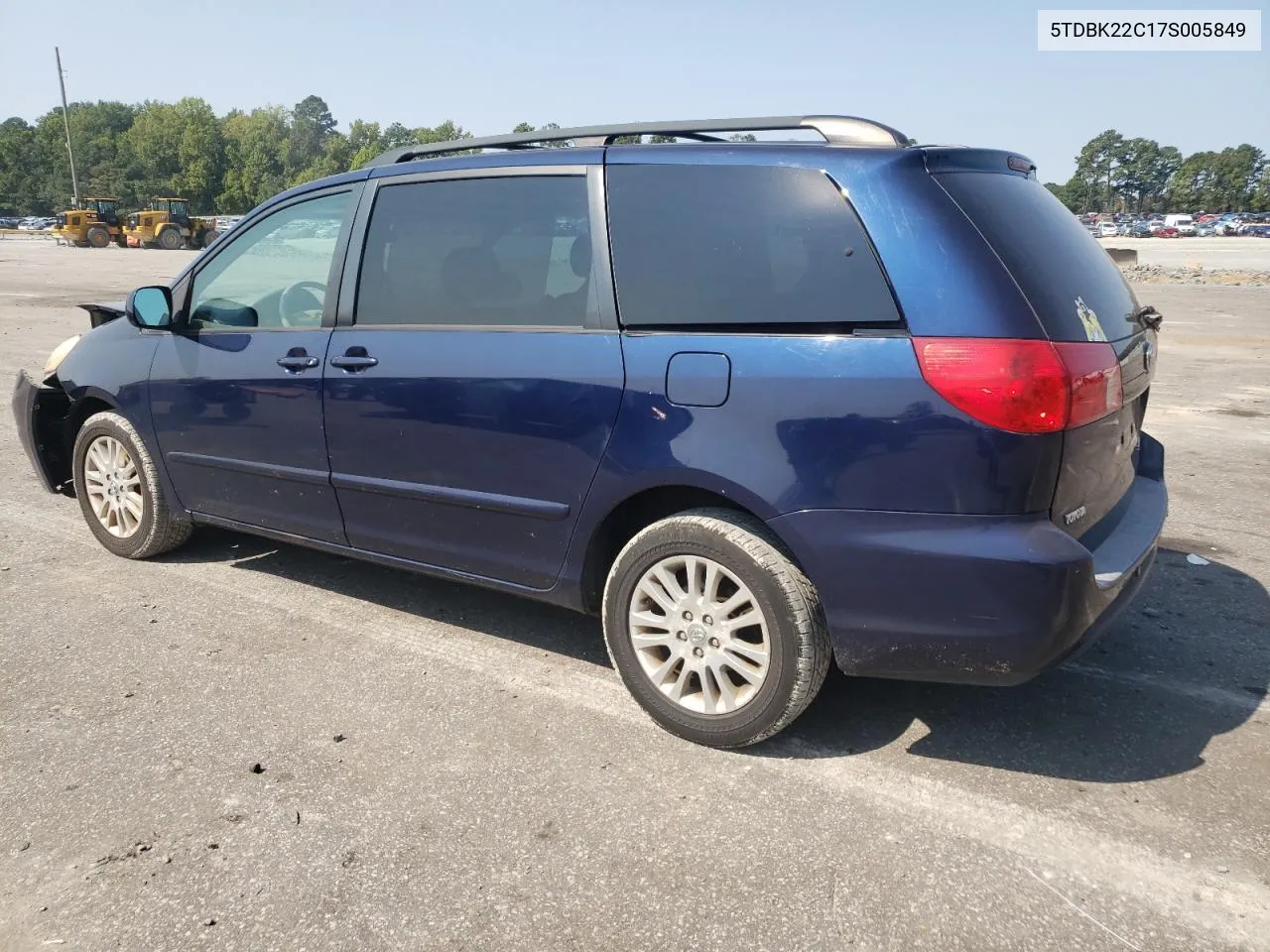 5TDBK22C17S005849 2007 Toyota Sienna Xle