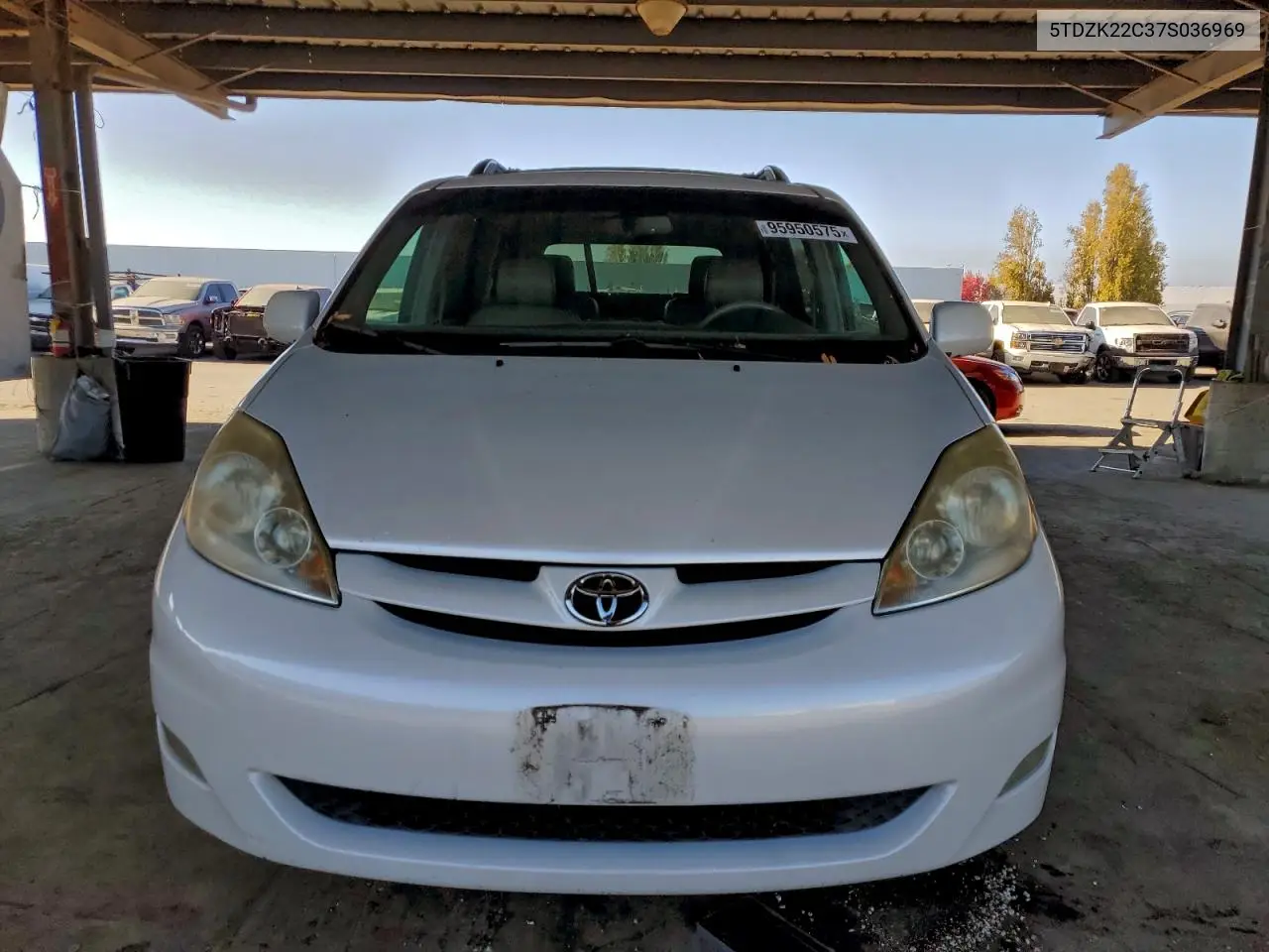5TDZK22C37S036969 2007 Toyota Sienna Xle