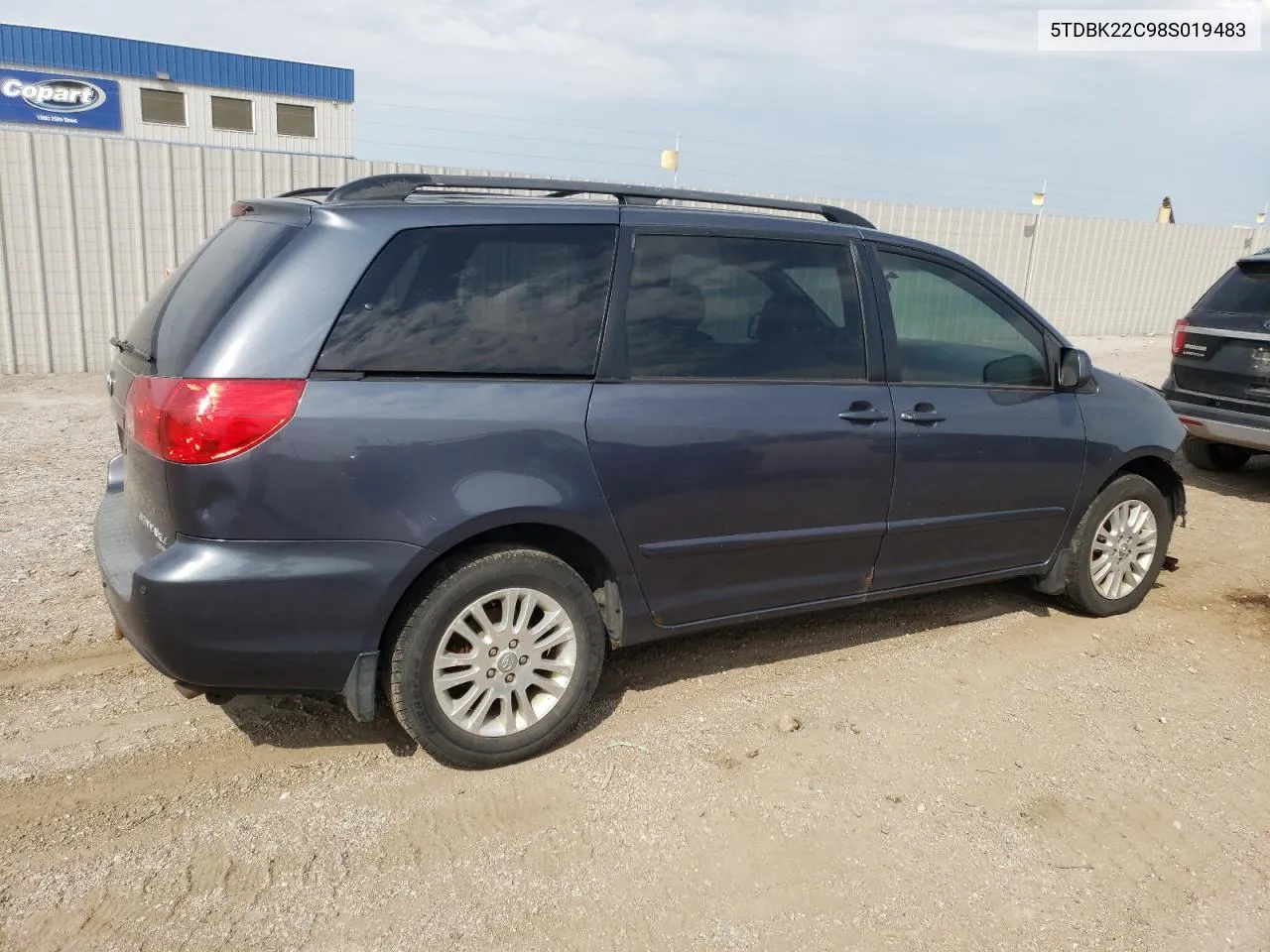 5TDBK22C98S019483 2008 Toyota Sienna Xle