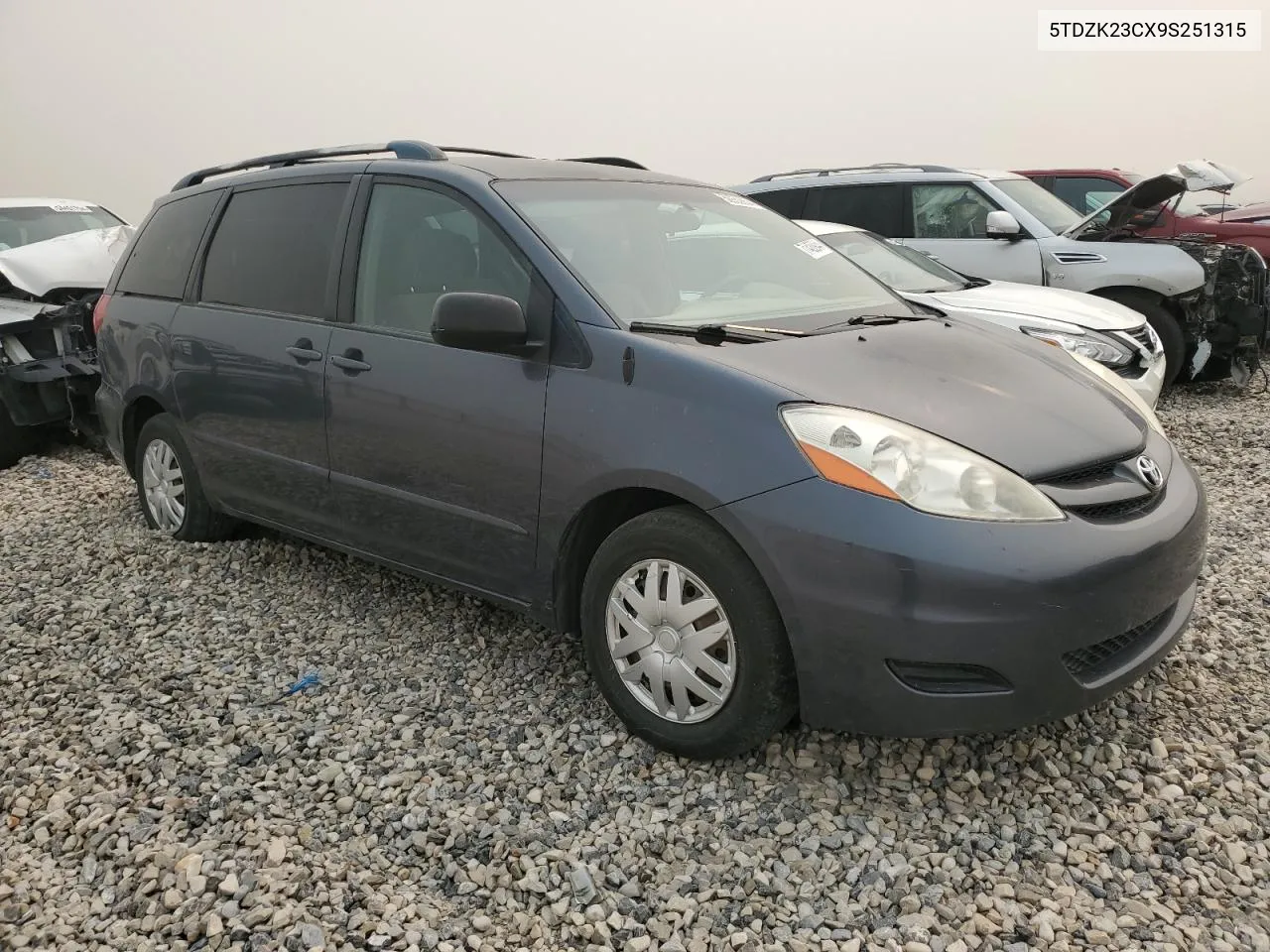 5TDZK23CX9S251315 2009 Toyota Sienna Ce