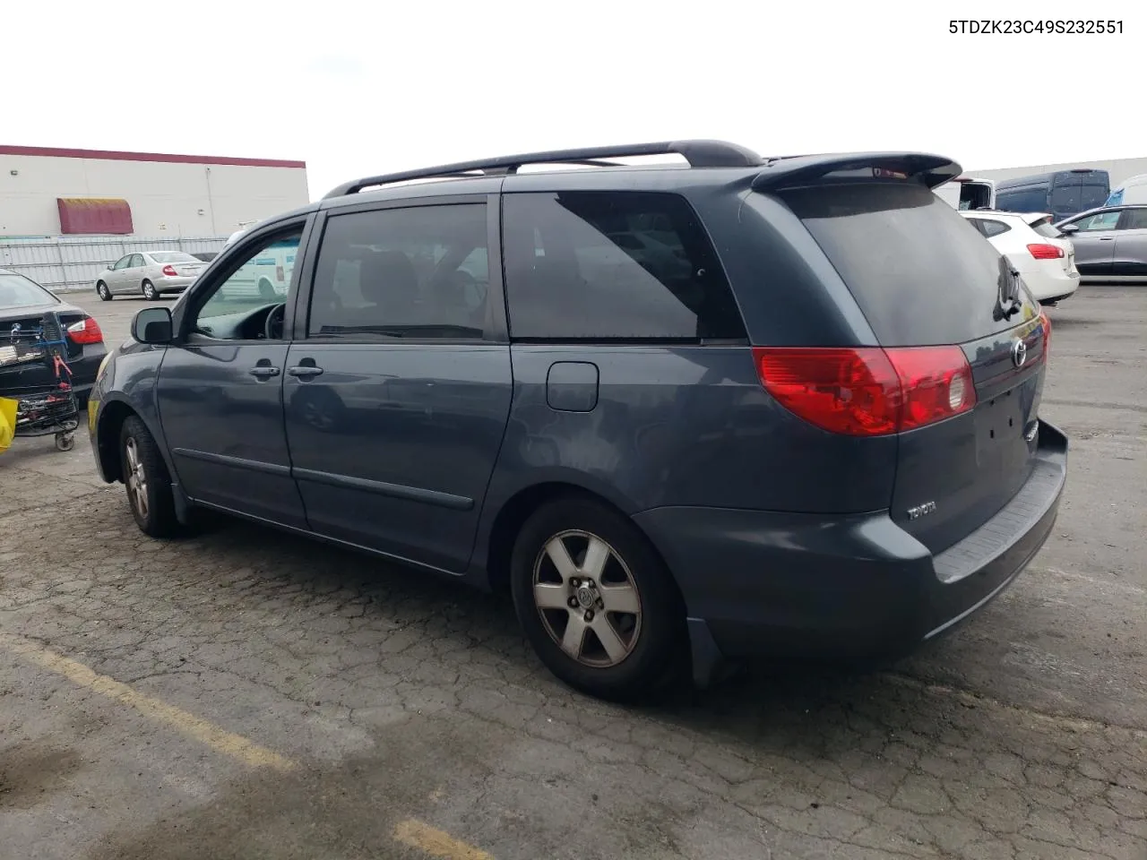 2009 Toyota Sienna Ce VIN: 5TDZK23C49S232551 Lot: 72450004