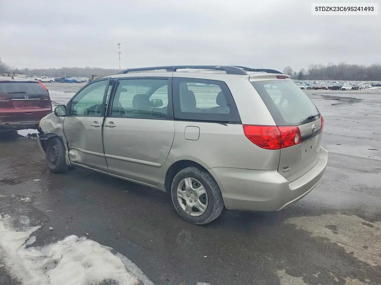 5TDZK23C69S241493 2009 Toyota Sienna Ce