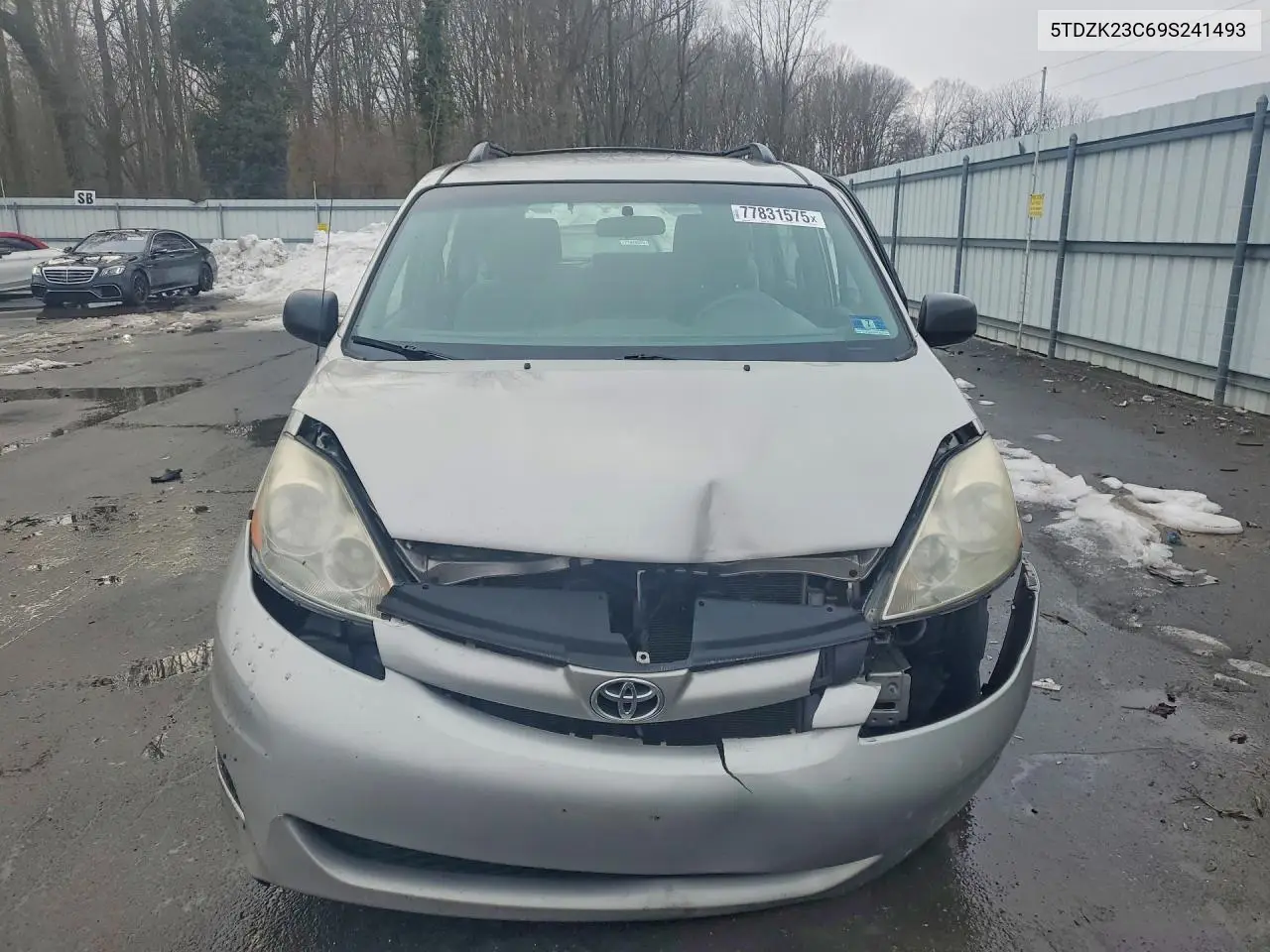 5TDZK23C69S241493 2009 Toyota Sienna Ce