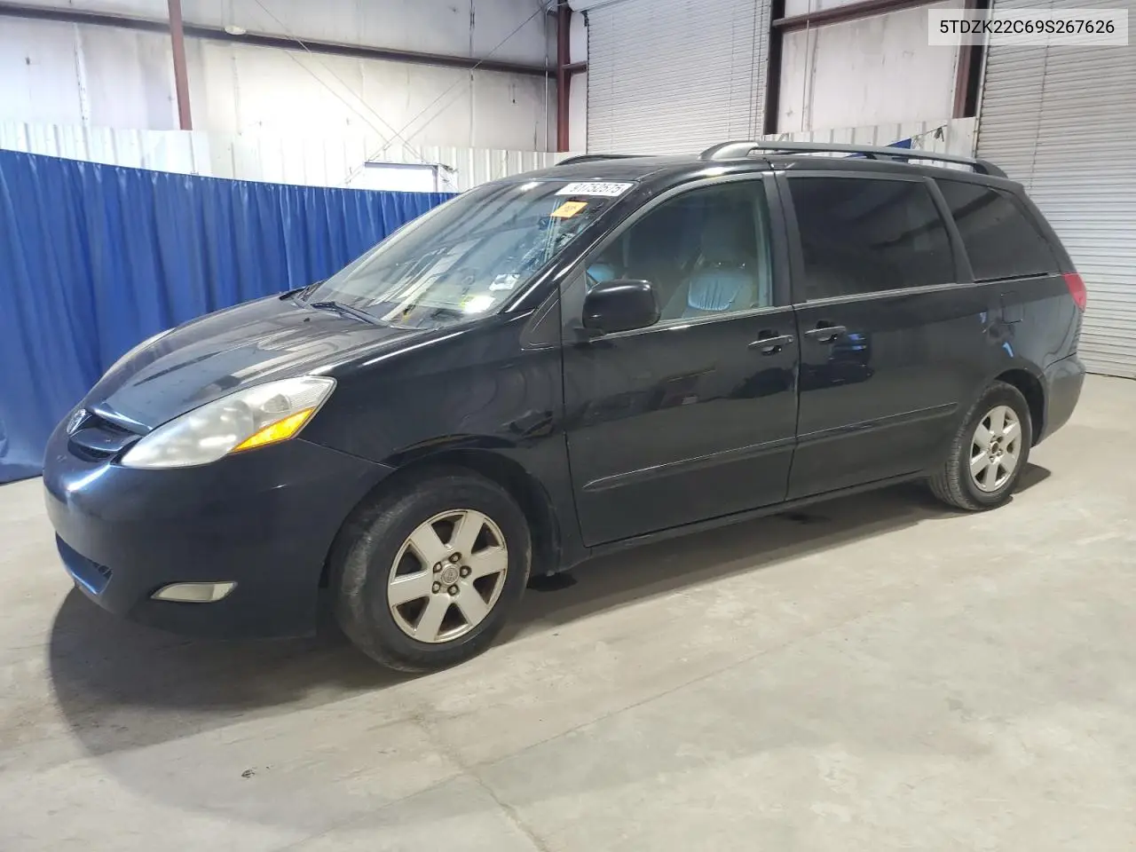 5TDZK22C69S267626 2009 Toyota Sienna Xle