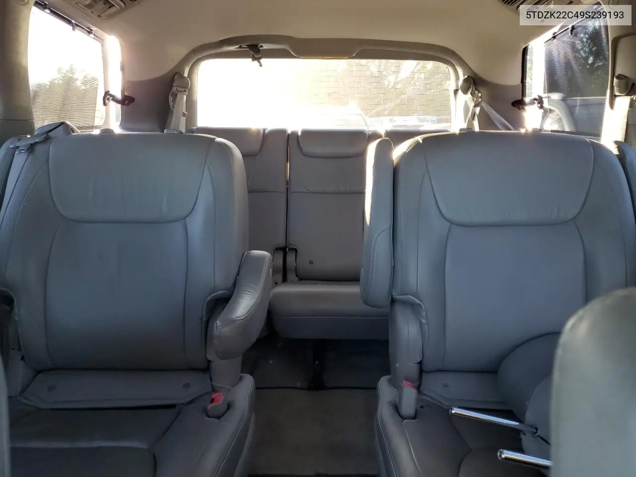 5TDZK22C49S239193 2009 Toyota Sienna Xle