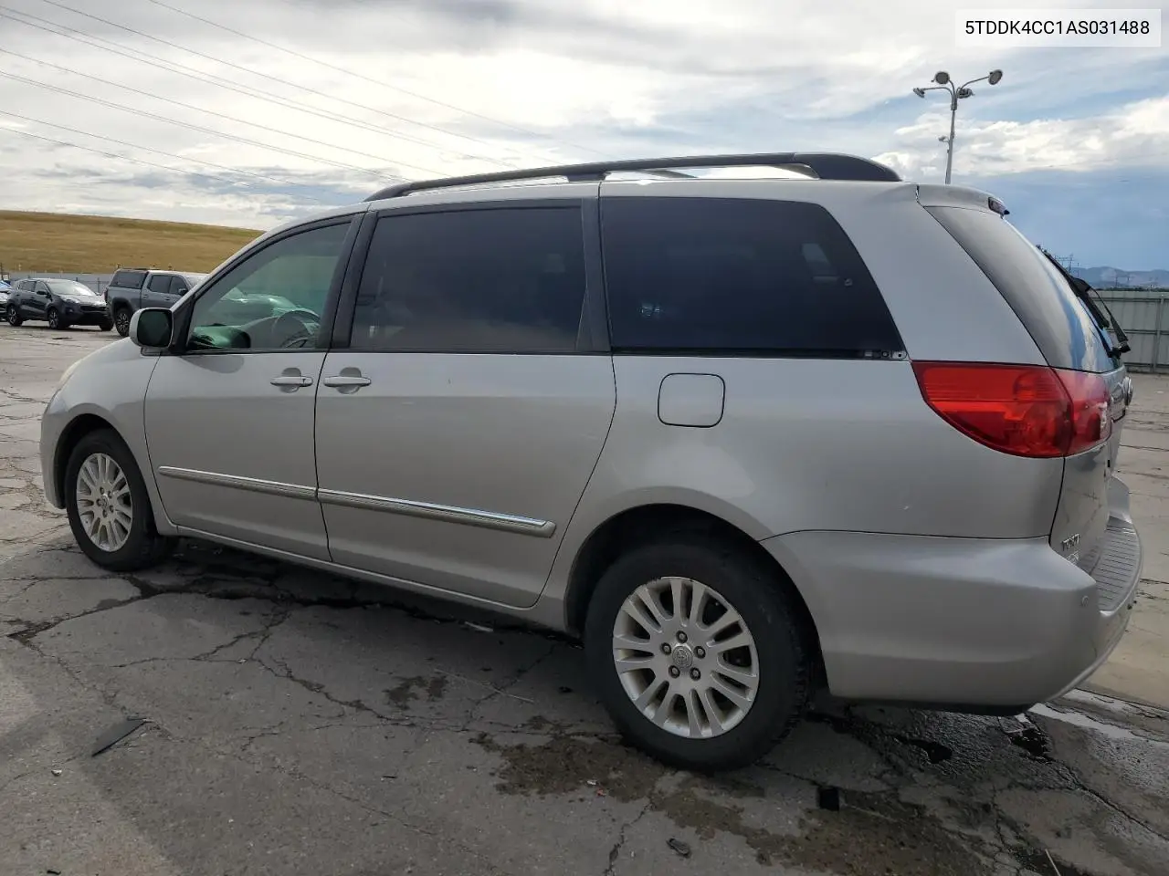 5TDDK4CC1AS031488 2010 Toyota Sienna Xle