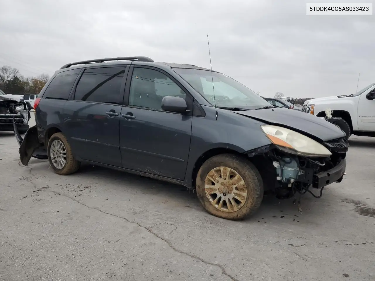 5TDDK4CC5AS033423 2010 Toyota Sienna Xle