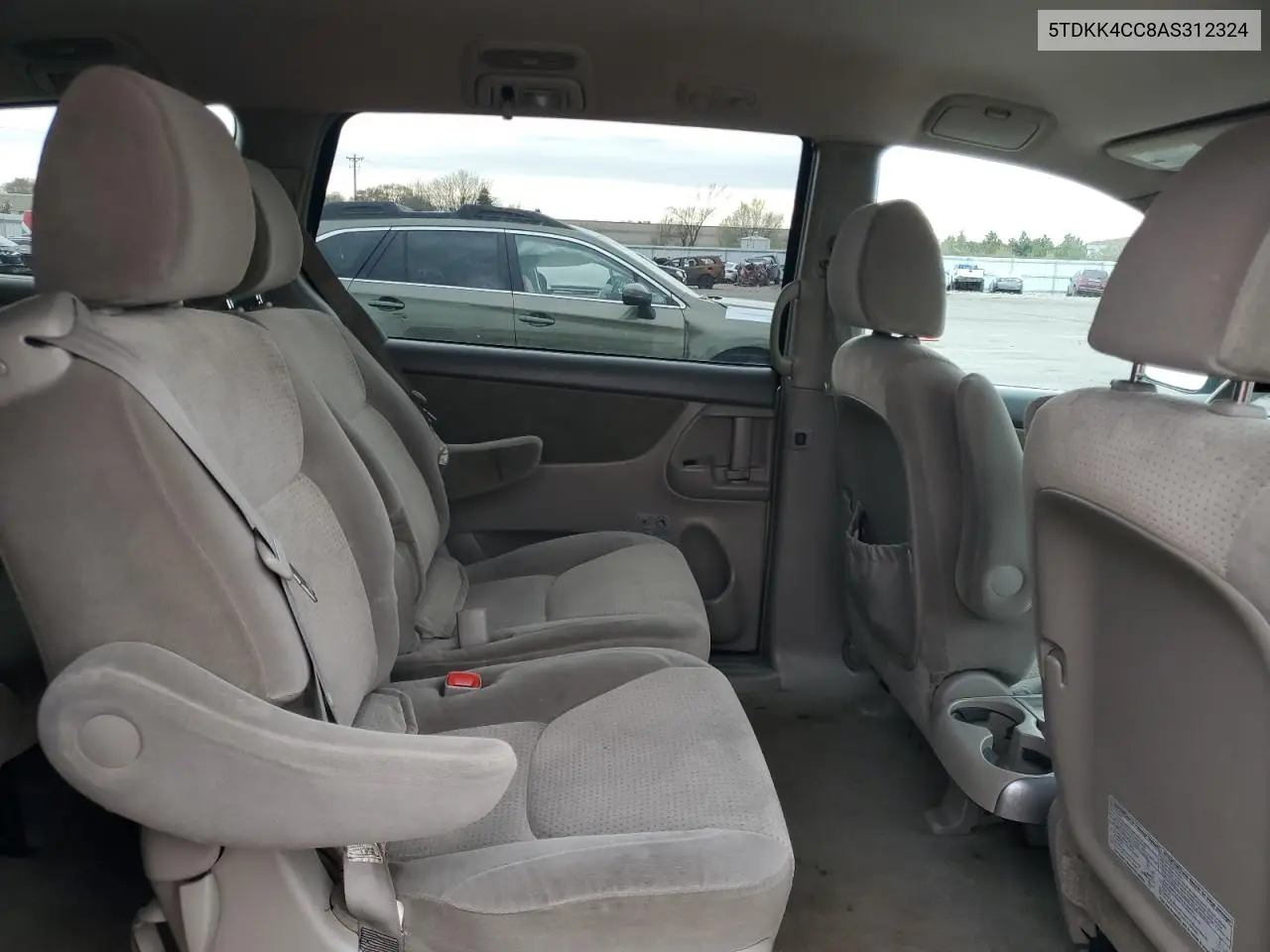 5TDKK4CC8AS312324 2010 Toyota Sienna Ce
