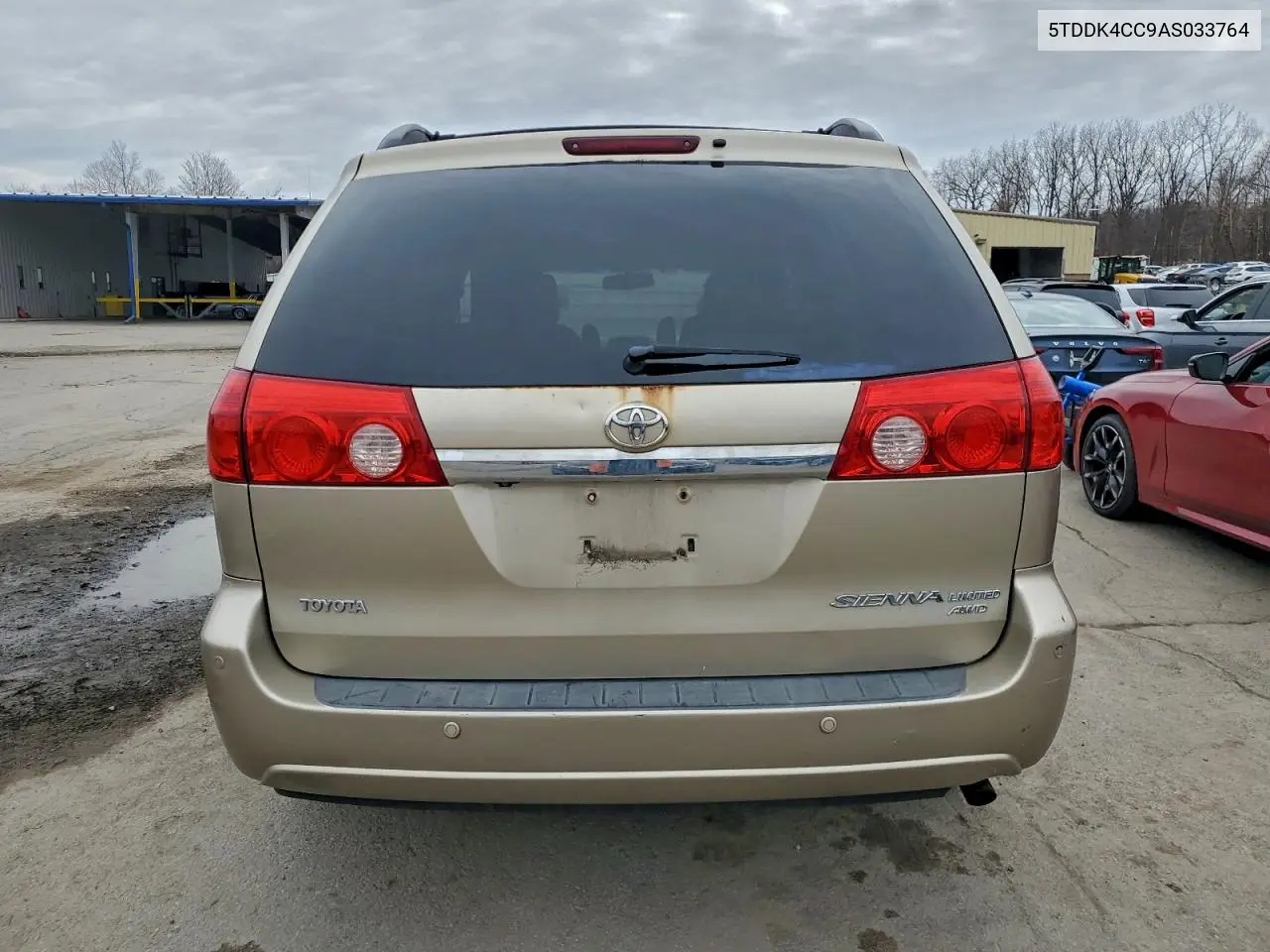 5TDDK4CC9AS033764 2010 Toyota Sienna Xle
