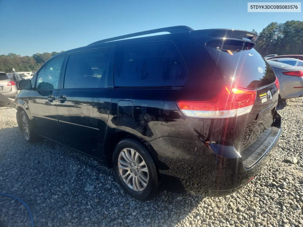 5TDYK3DC0BS083576 2011 Toyota Sienna Xle